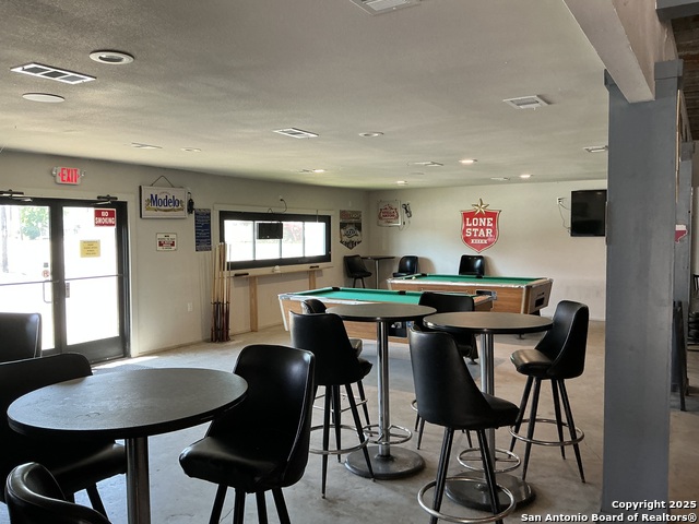 103 W 3rd Street Property Photo 11