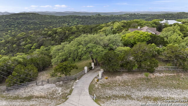 104 High Sierra Property Photo 8