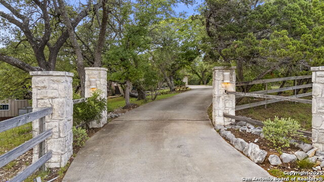 104 High Sierra Property Photo 9