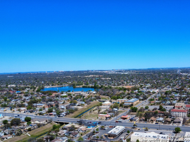 120 Henry St Property Photo