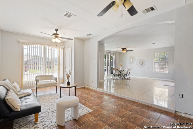 9204 Emerald Port Property Photo