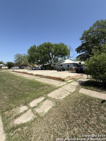 505 Cooper Property Photo 3