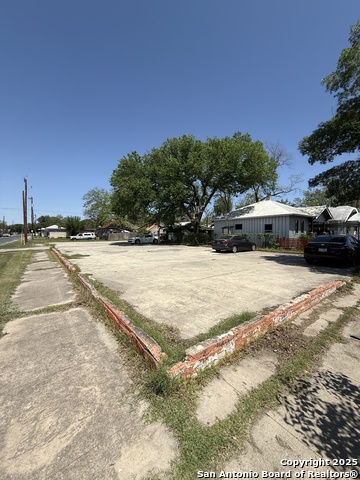 505 Cooper Property Photo 4