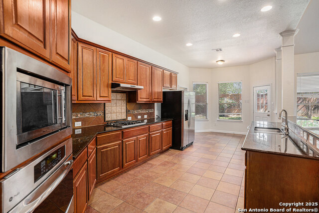 8503 Silent Property Photo 10