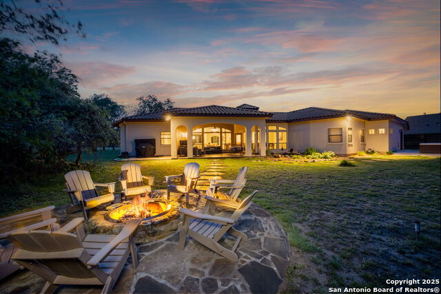 851 River Cliff Property Photo 3