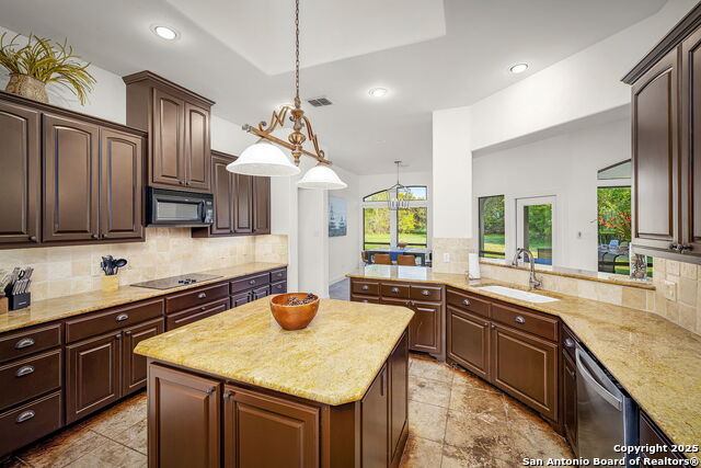 851 River Cliff Property Photo 21