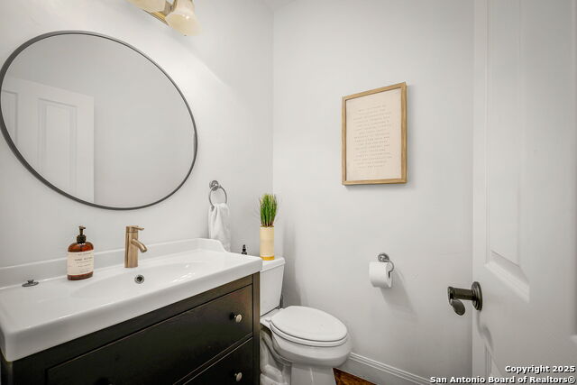 851 River Cliff Property Photo 32