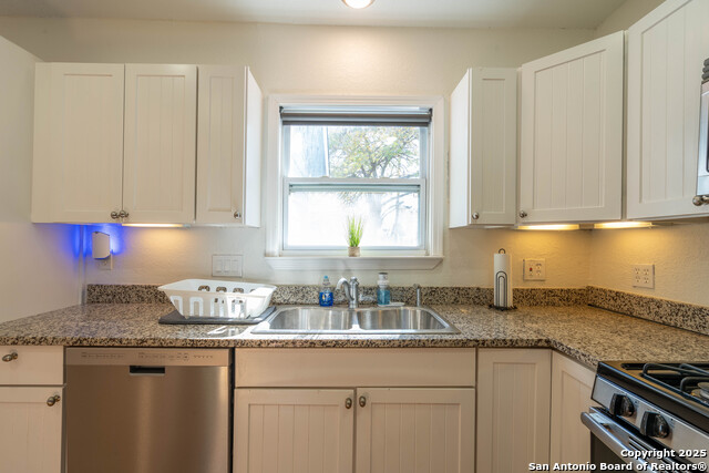 254 Quentin Dr. Property Photo 5