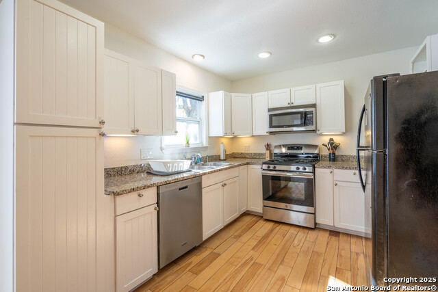 254 Quentin Dr. Property Photo 7