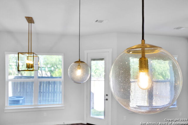 5843 Whitby Rd Property Photo 15