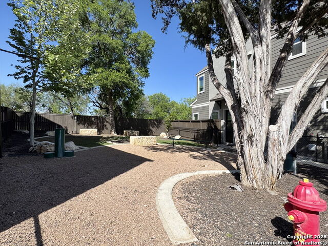 5843 Whitby Rd Property Photo 32