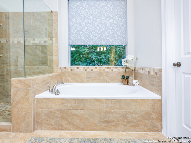 7403 Steeple Crse Property Photo 27