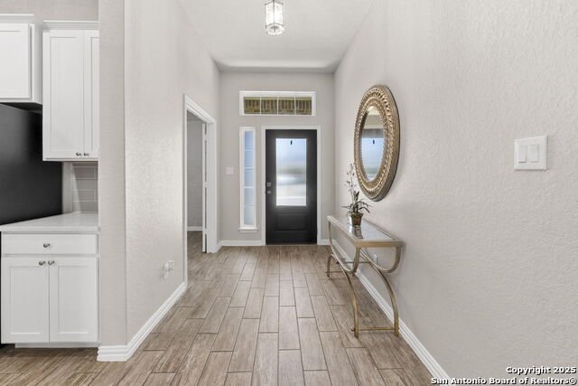8521 Norias Wheel Property Photo 6