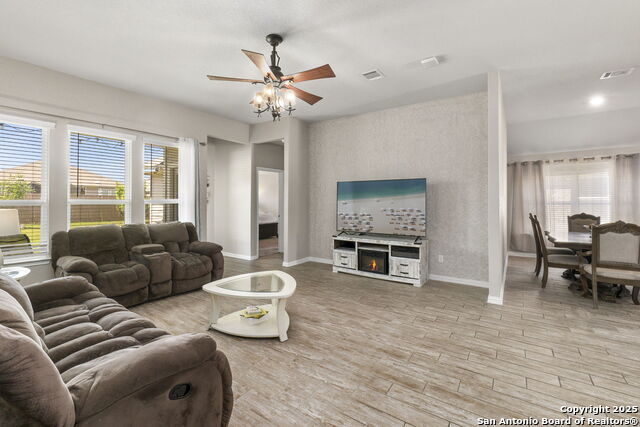 8521 Norias Wheel Property Photo 13