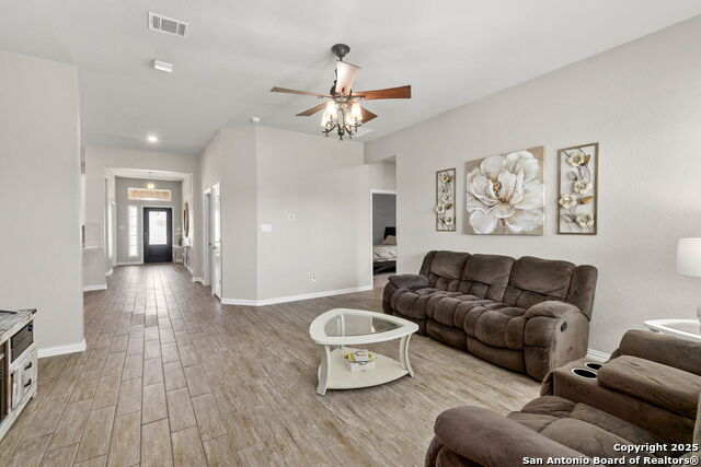 8521 Norias Wheel Property Photo 14