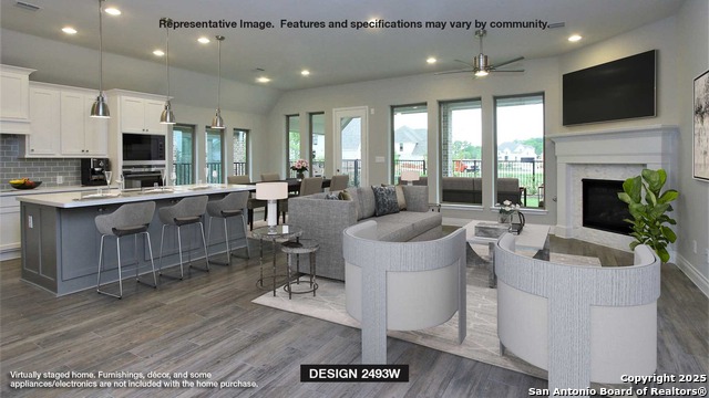 1913 Luna Street Property Photo 6