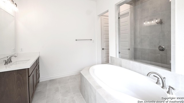 1913 Luna Street Property Photo 15