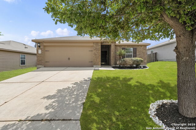 6238 Lake Victoria Property Photo