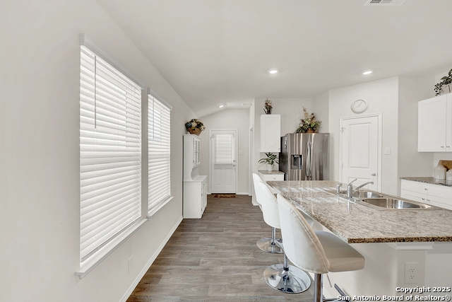 256 Middle Green Loop Property Photo 12