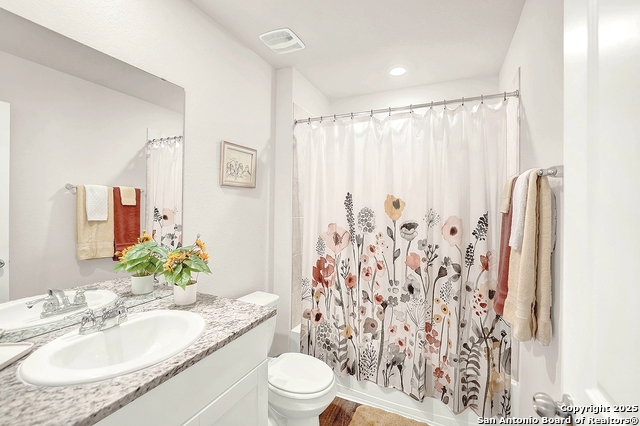 256 Middle Green Loop Property Photo 24