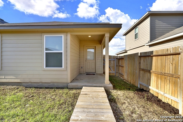 256 Middle Green Loop Property Photo 28