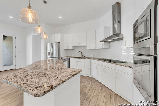 1303 Summerfield Property Photo 6