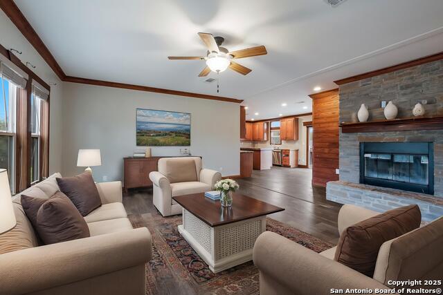 384 Adcock Property Photo