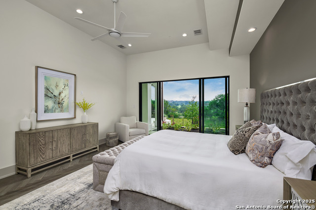 3728 Clubs Dr Property Photo 16