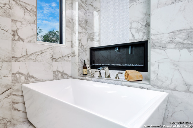 3728 Clubs Dr Property Photo 20