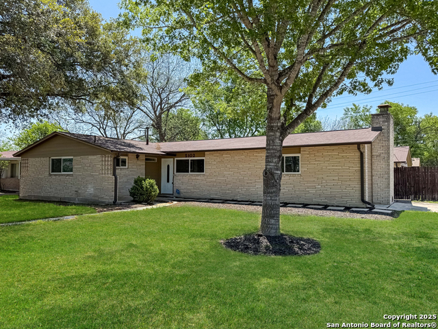 5102 Crown Ln Property Photo 1