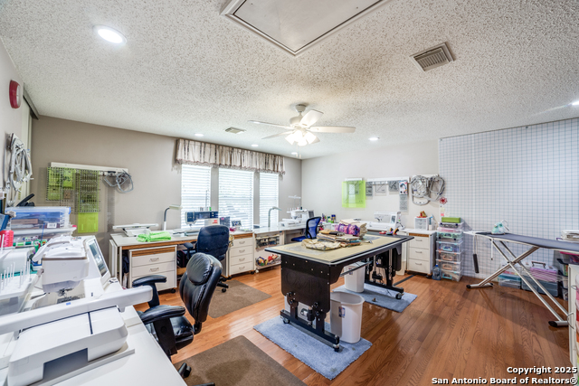 8710 White Quail Property Photo 19