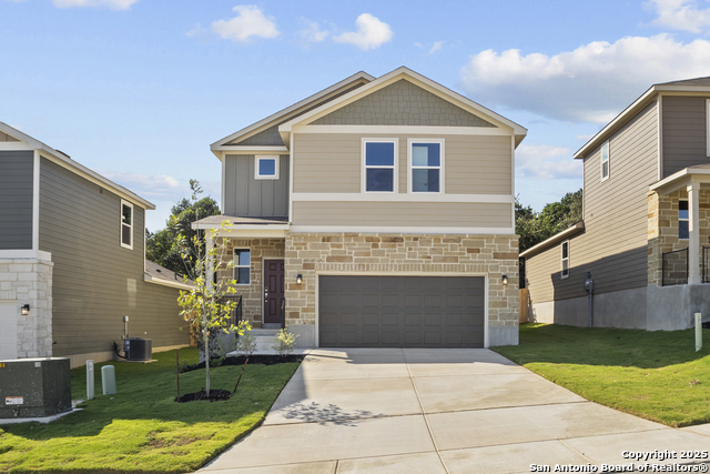 9010 WILDWOOD PASS Property Photo 1