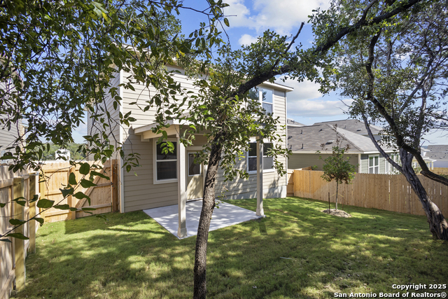 9010 Wildwood Pass Property Photo 29