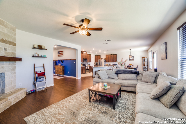 2311 Themis Way Property Photo 9