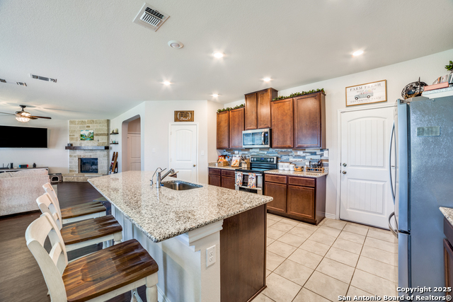 2311 Themis Way Property Photo 13