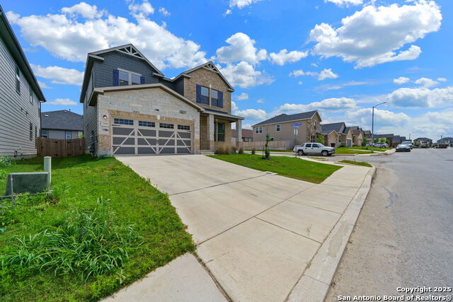 7206 Solar Eclipse Property Photo 2