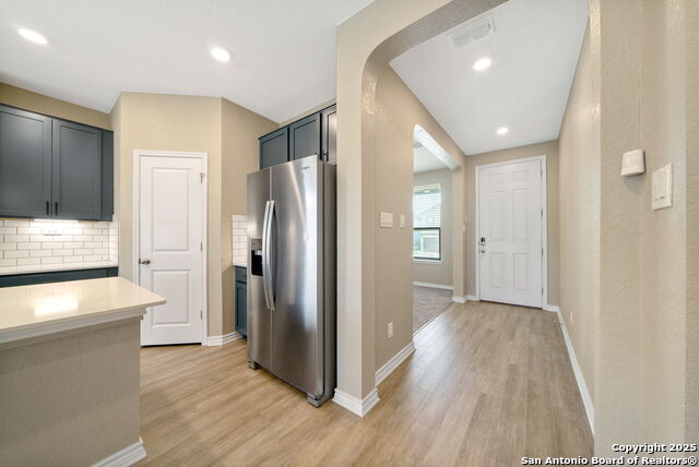 7206 Solar Eclipse Property Photo 5