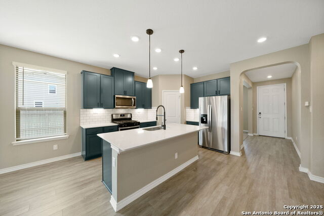 7206 Solar Eclipse Property Photo 13