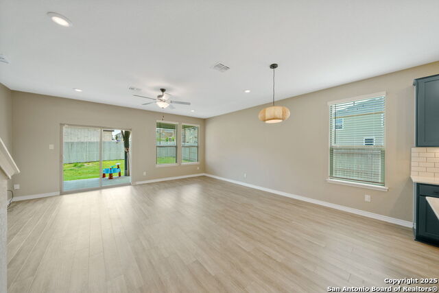 7206 Solar Eclipse Property Photo 14