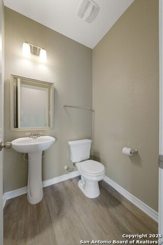 7206 Solar Eclipse Property Photo 22