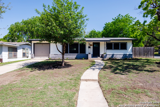 103 Beryl Property Photo