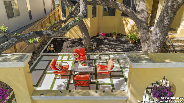 9019 Stoneland Property Photo 35