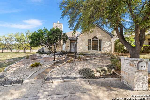 144 St Andrews Loop E Property Photo