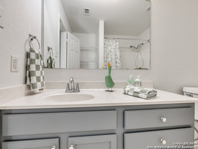 7827 Oakdale Park Property Photo 37