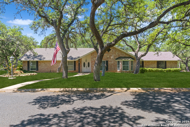 119 W Mossy Cup St Property Photo