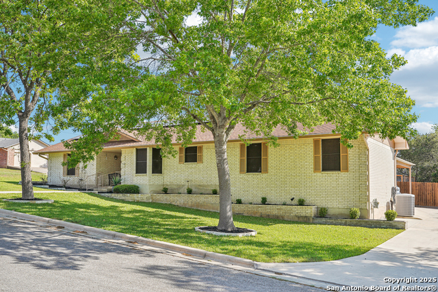 430 Marymont Dr Property Photo 1