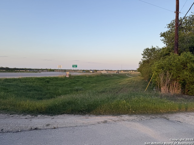 4984 E Loop 1604 Property Photo 5