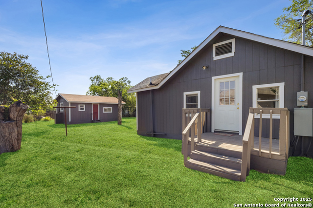 670 5th Property Photo
