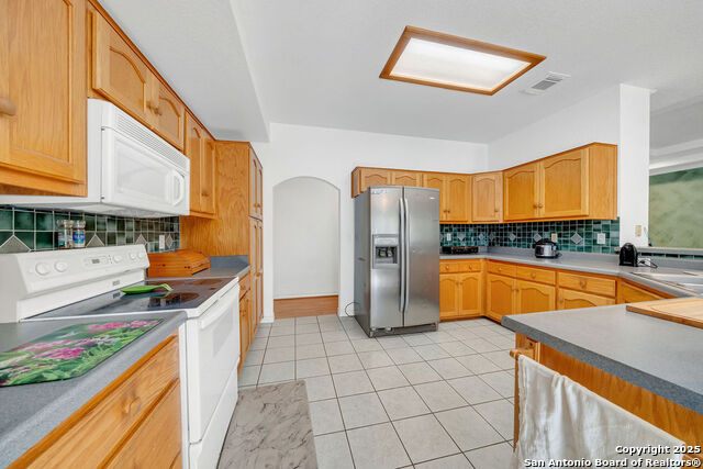 202 Oak Bend Property Photo 17