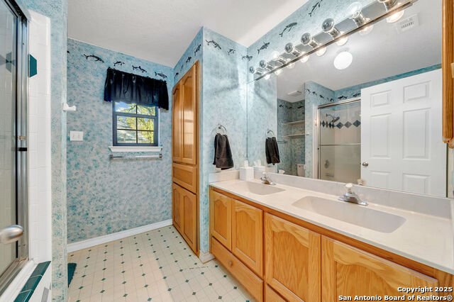 202 Oak Bend Property Photo 28